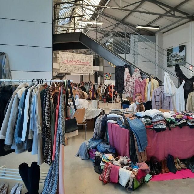 Indoor Flohmärkte | Top Aktivitäten im Winter in Köln | Mr. Köln | Foto: Mädelsflohmarkt Indoor Flohmärkte | Top Aktivitäten im Winter in Köln | Mr. Köln | Foto: Mädelsflohmarkt